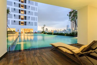 两居公寓 — Infinity Pool Signature - Saigon Rivergate